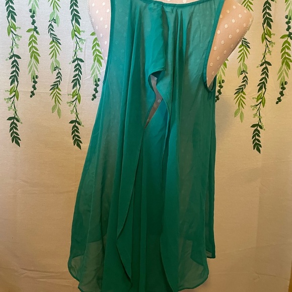 Size S Lush Blue Green Flowy Tank Top B1 - Picture 2 of 3
